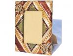 picture frames & mirrors
